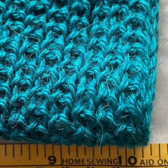Handmade turquoise knit wool infinity scarf - Picture 8 of 8